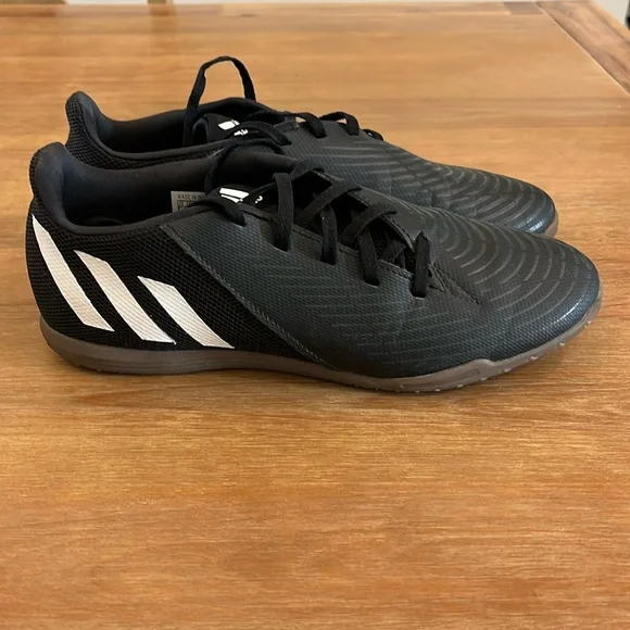 adidas gazelle silver green womens adidas Predator Edge .4 Indoor Sala White 11 main image 0